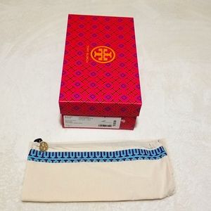 Tory Burch shoe box and dust bag